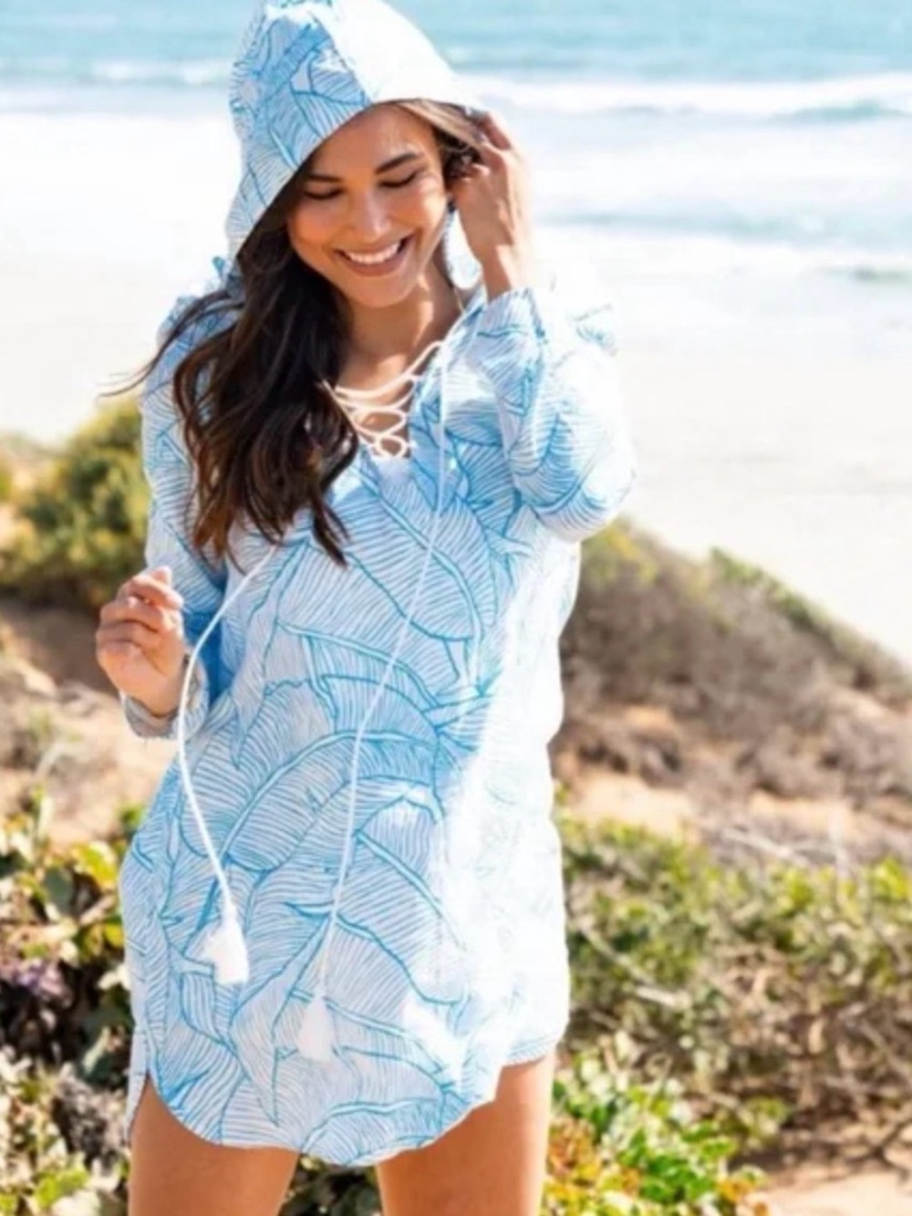 Charlie Holiday Cover Up Dress L Blue White Leaf Lace Up Hooded Coastal Resort